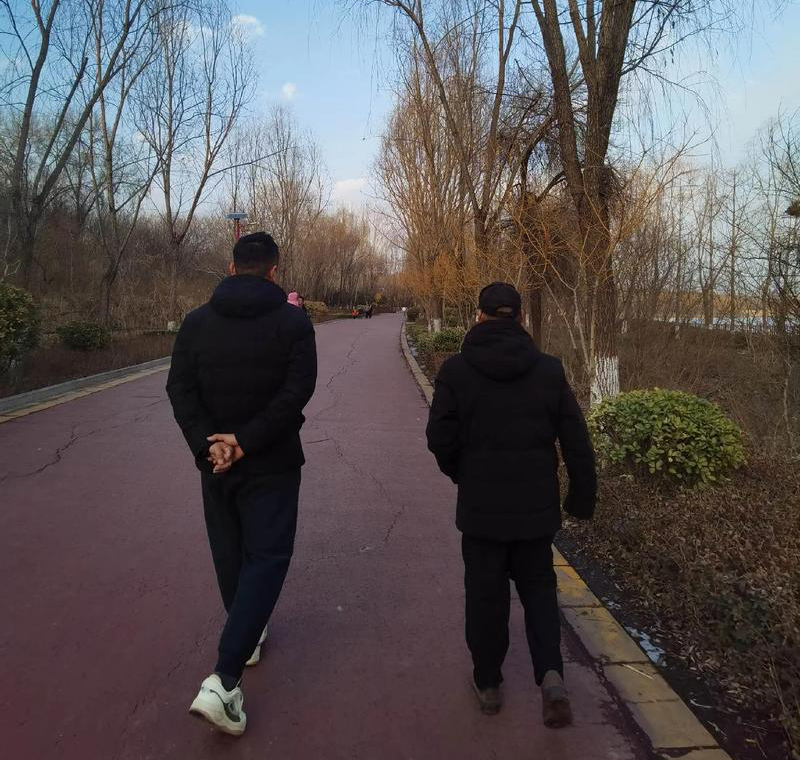 一纸报告化解十年纠纷！南京父子通过亲子鉴定重拾亲情